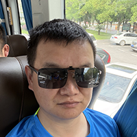 Zhi Lee — Sourcing Director